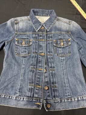 Gap Denim 1969 Jacket Size Medium Fantastic Quality